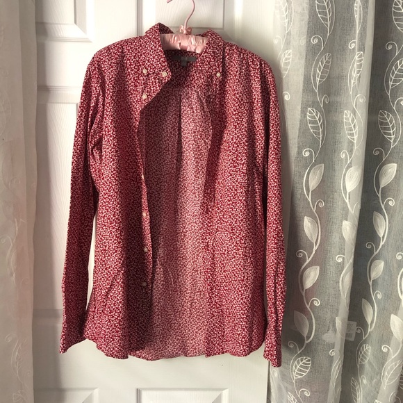 Uniqlo floral print button down shirt, long sleeves, 100% cotton, size medium - Picture 1 of 9